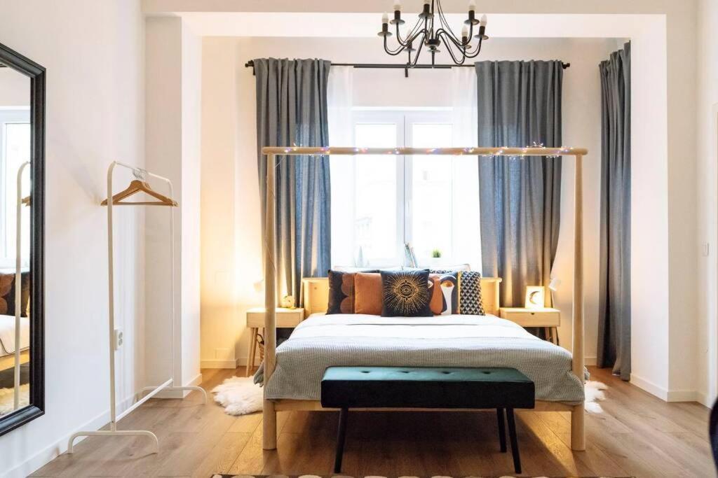 La Dame Bleue Apartment Bucharest Luaran gambar